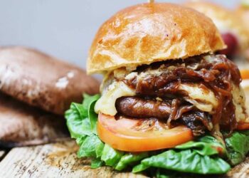 Want to have a halal burger? This is the best halal burger in town.
