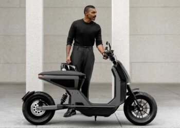 Why You Should Consider Getting Yourself a Mobility Scooter