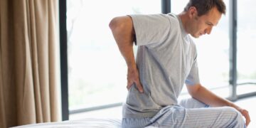 7 Reasons Why Stiff Back Pain Is Worse Than You Think